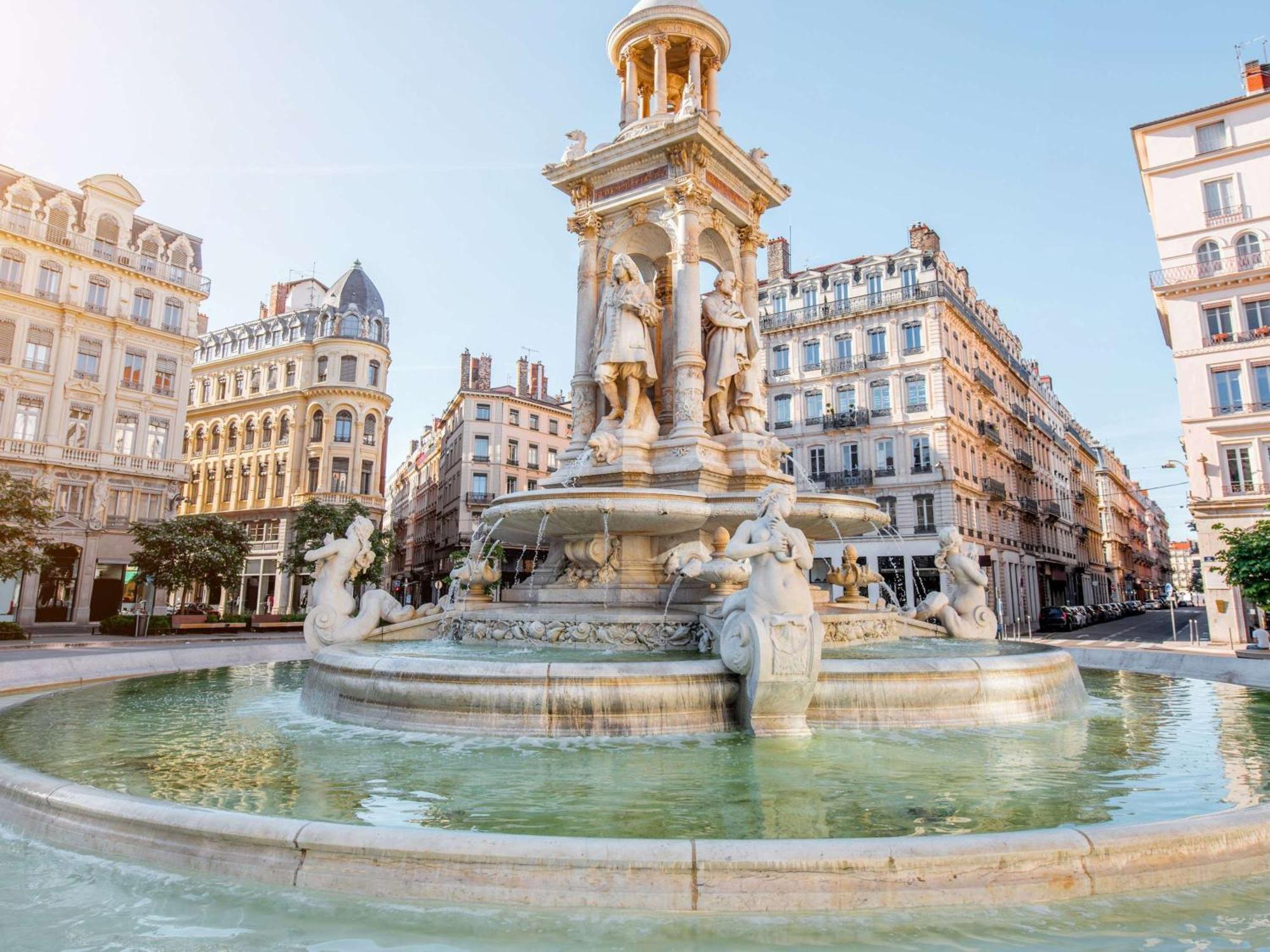 Hotel Mercure Lyon Centre Charpennes Villeurbanne Eksteriør billede