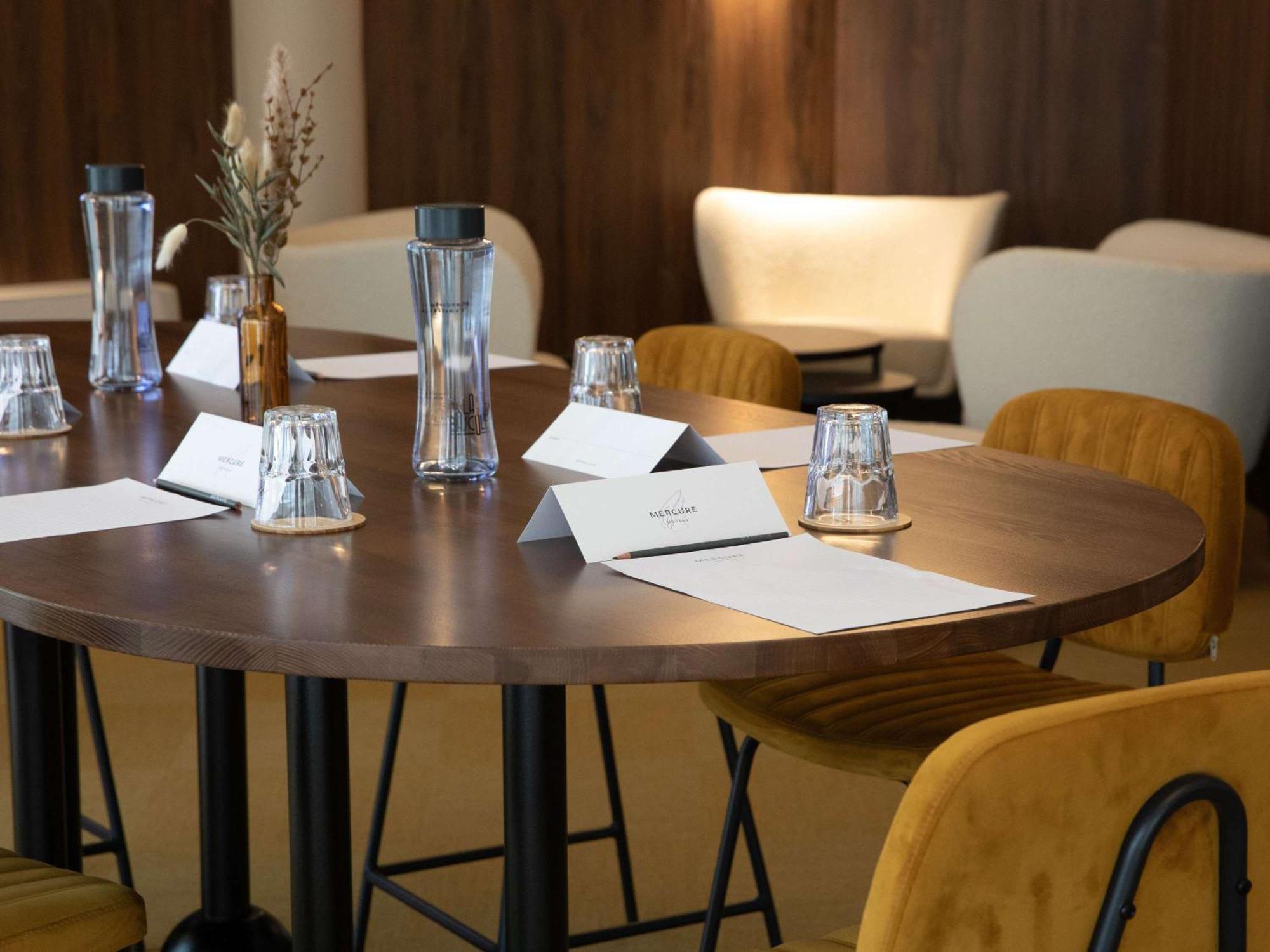 Hotel Mercure Lyon Centre Charpennes Villeurbanne Eksteriør billede