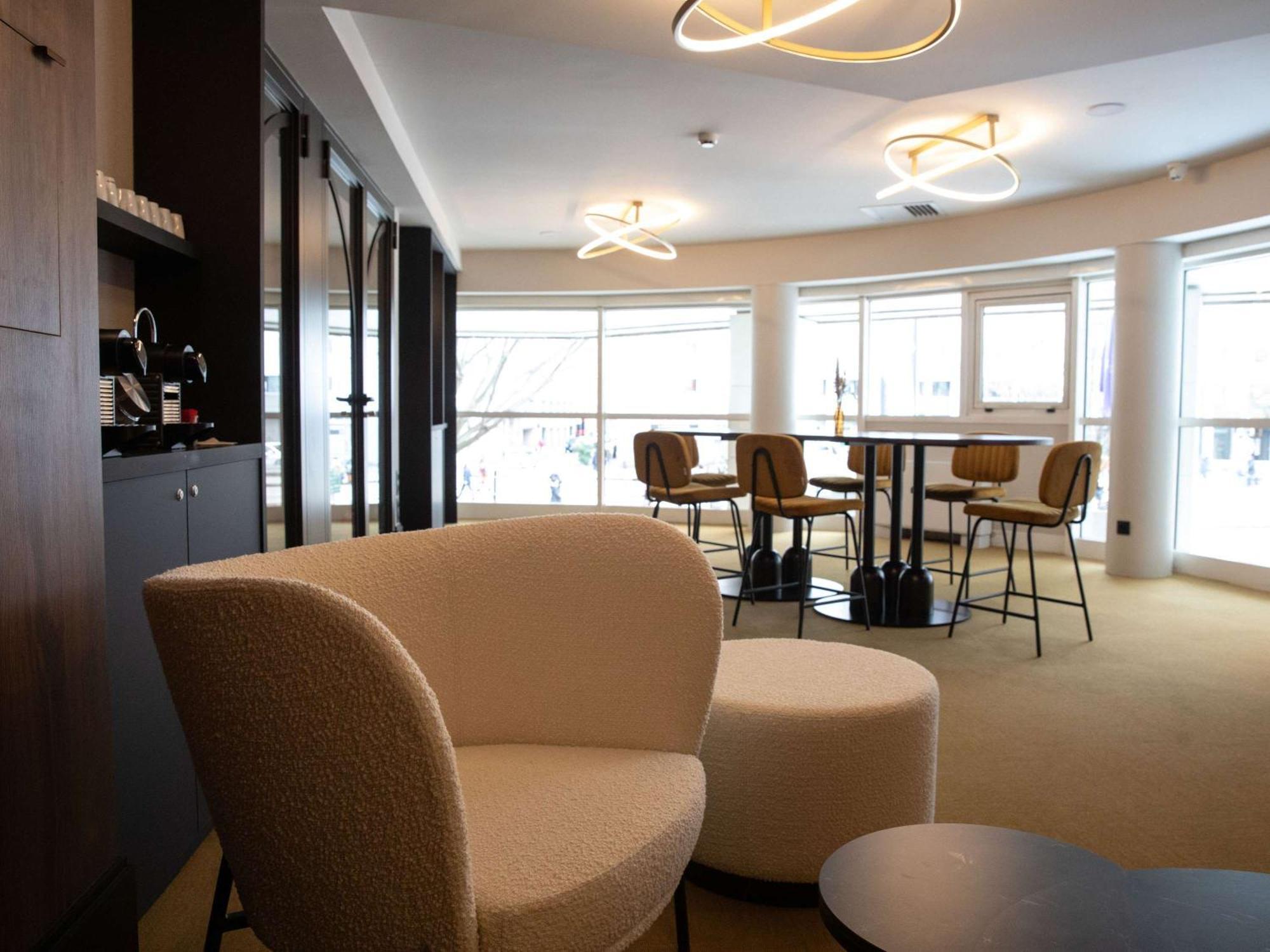Hotel Mercure Lyon Centre Charpennes Villeurbanne Eksteriør billede