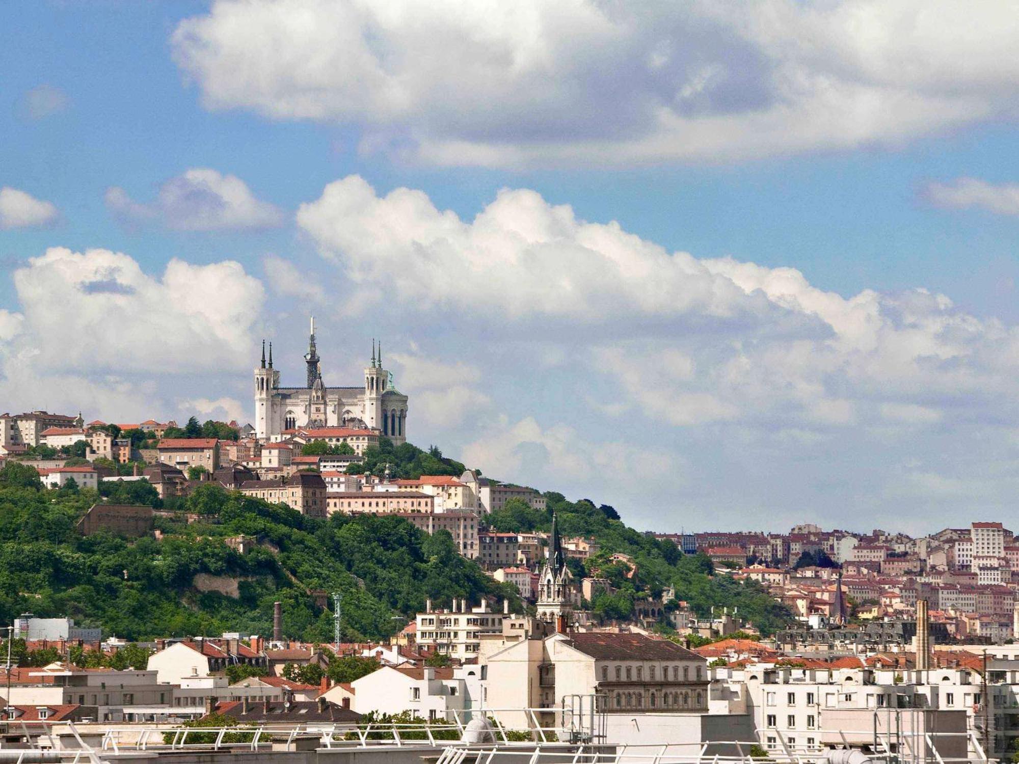 Hotel Mercure Lyon Centre Charpennes Villeurbanne Eksteriør billede
