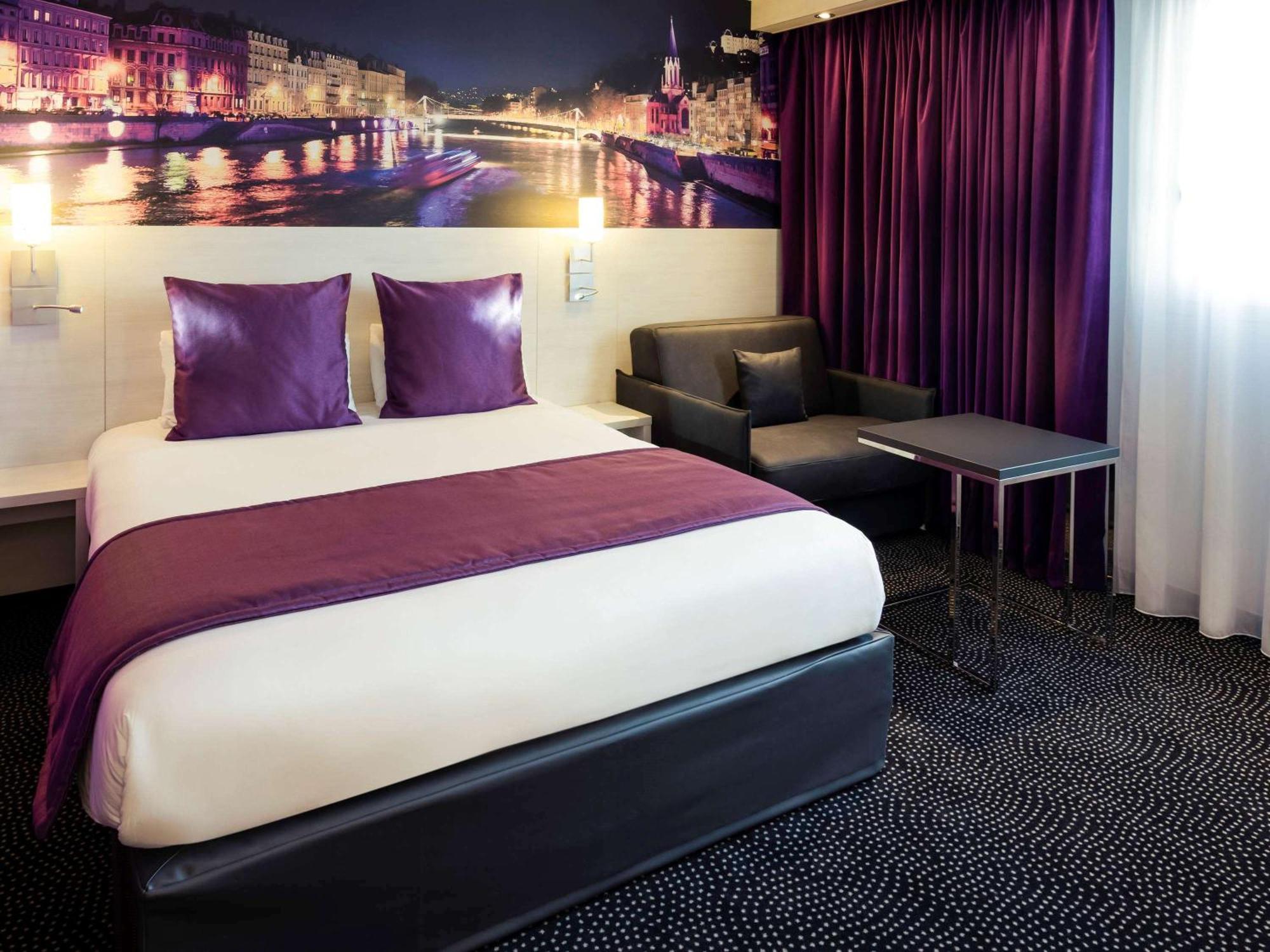 Hotel Mercure Lyon Centre Charpennes Villeurbanne Eksteriør billede