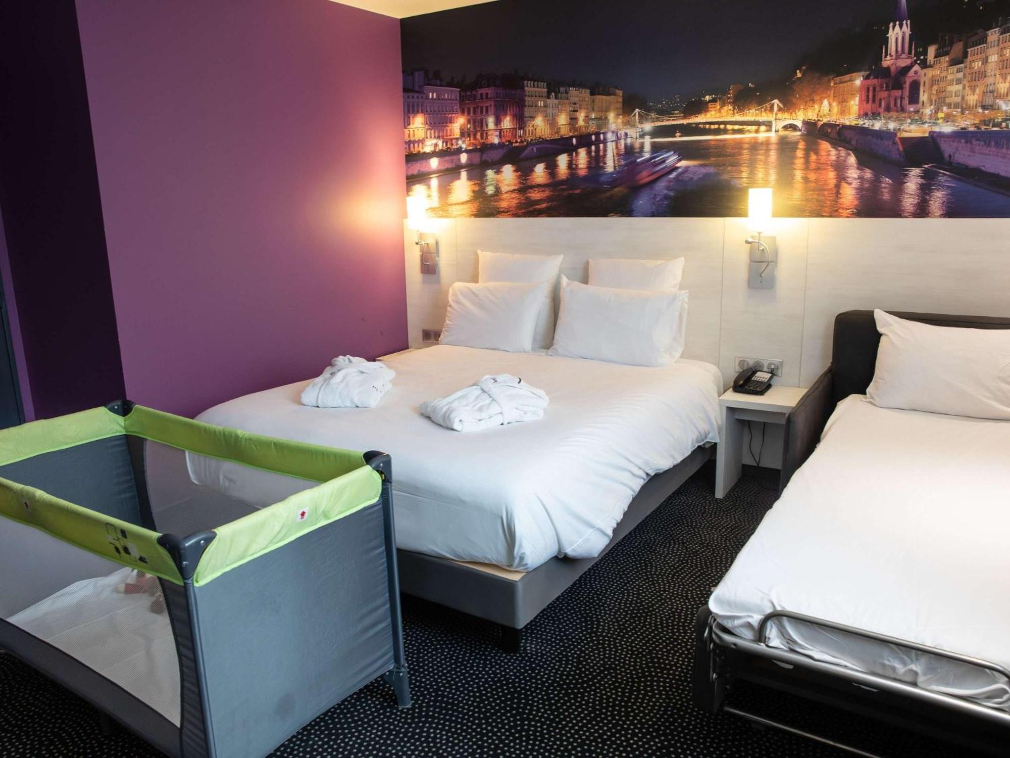 Hotel Mercure Lyon Centre Charpennes Villeurbanne Eksteriør billede